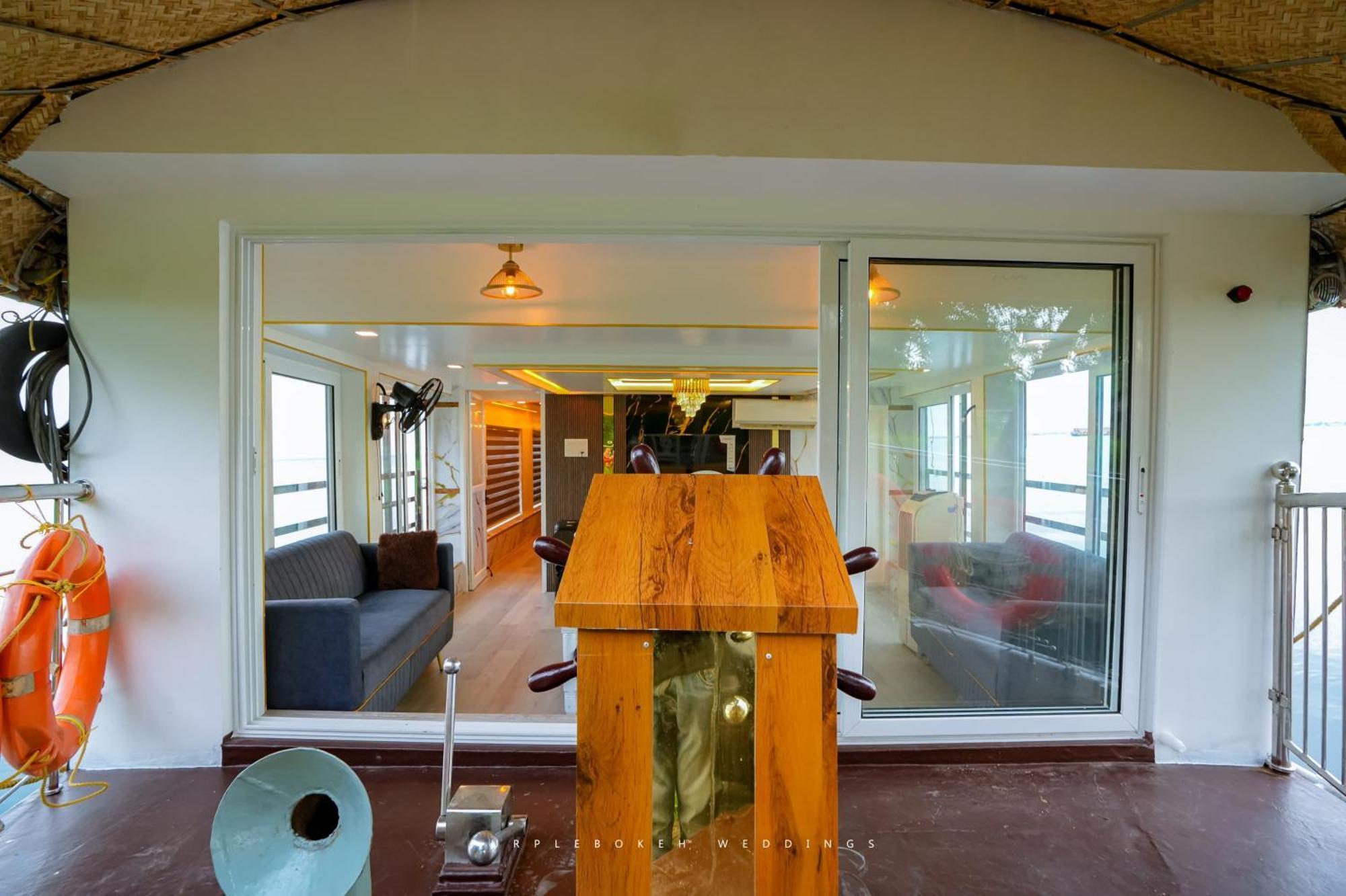 Beach Paradise Day Cruise Houseboat Alappuzha Buitenkant foto